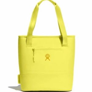 NWT Hydro Flask 8L Insulated Lunch
Tote
